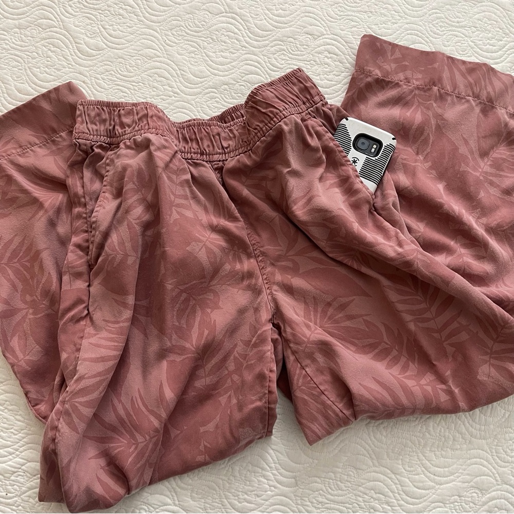 C & C California Wide Leg Pants Dusty Rose Tropical Leaf Print Lyocell Sz XS
